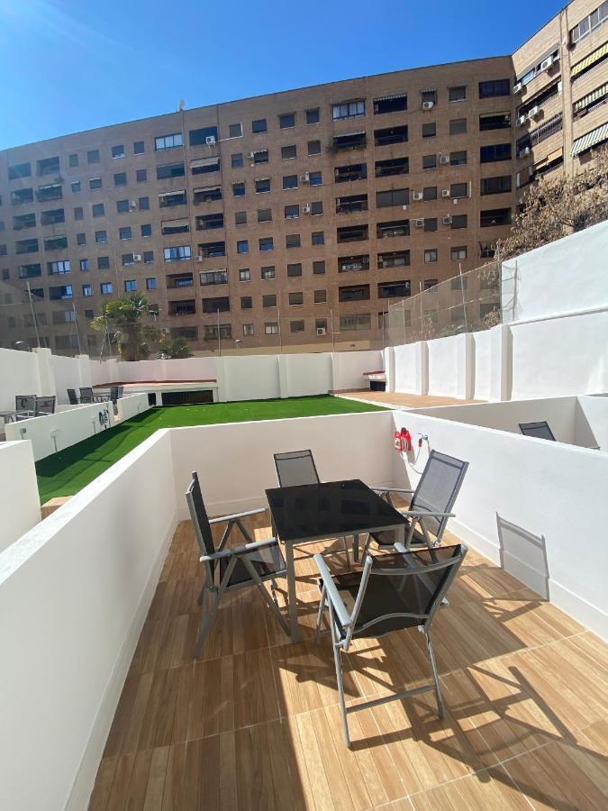 Travel Habitat Ave Sorolla Suites Валенсия Экстерьер фото