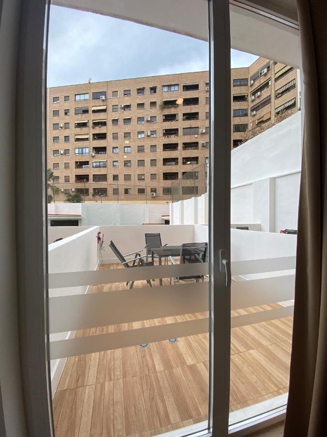 Travel Habitat Ave Sorolla Suites Валенсия Экстерьер фото