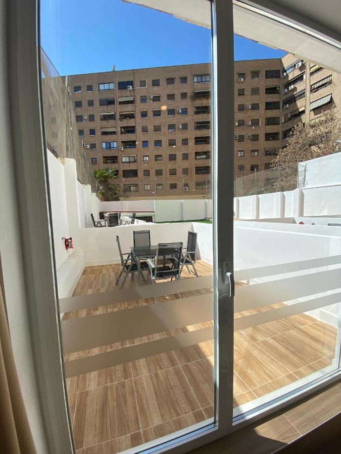 Travel Habitat Ave Sorolla Suites Валенсия Экстерьер фото