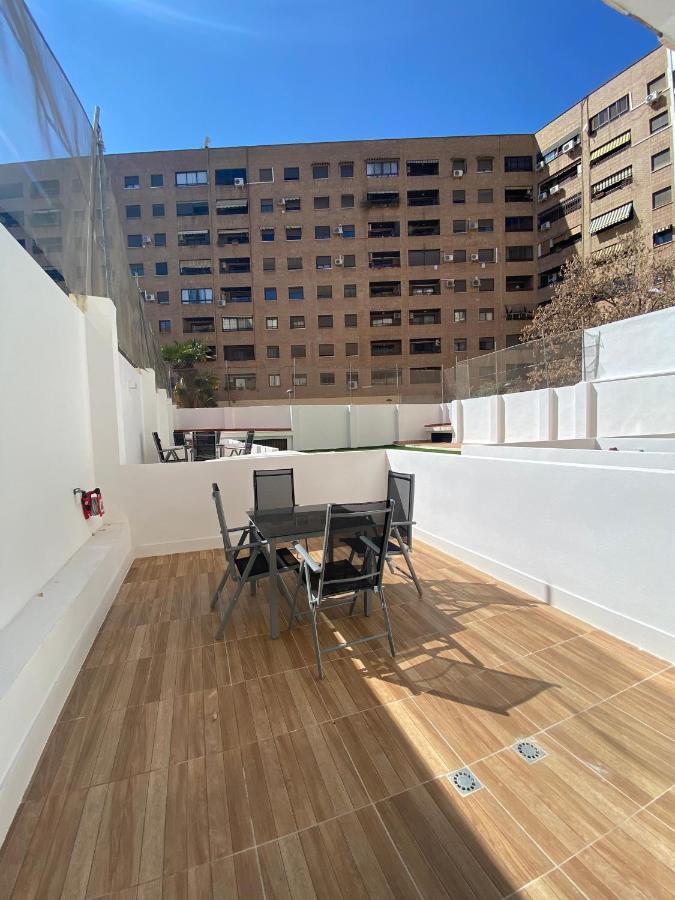 Travel Habitat Ave Sorolla Suites Валенсия Экстерьер фото